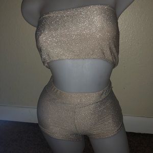 2 Piece Beautiful Gold Set